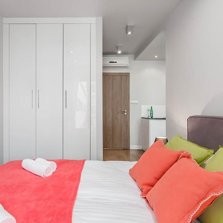 Rent like home - Oxygen Wronia 45 II Warszawa Eksteriør bilde