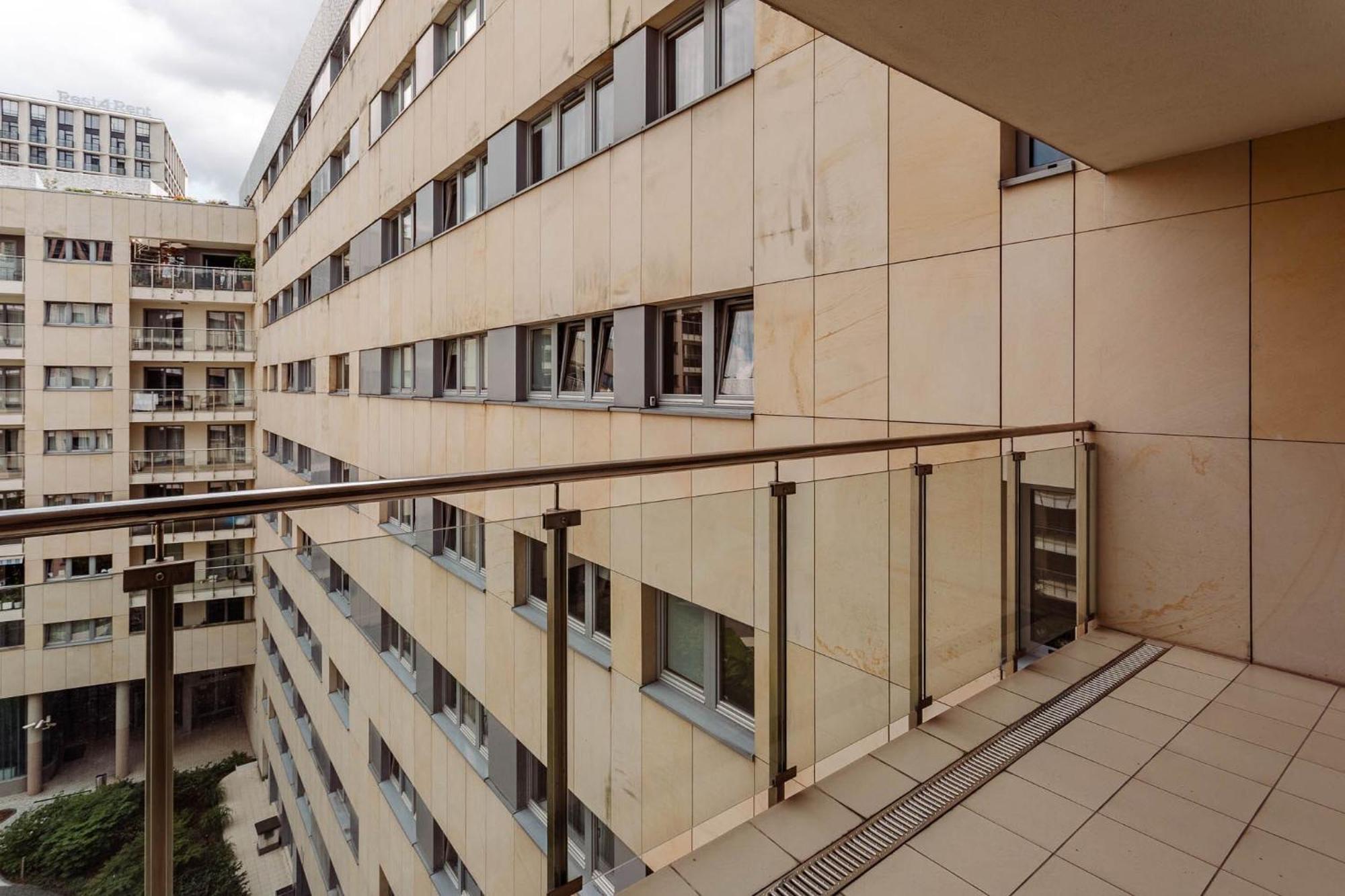 Rent like home - Oxygen Wronia 45 II Warszawa Eksteriør bilde